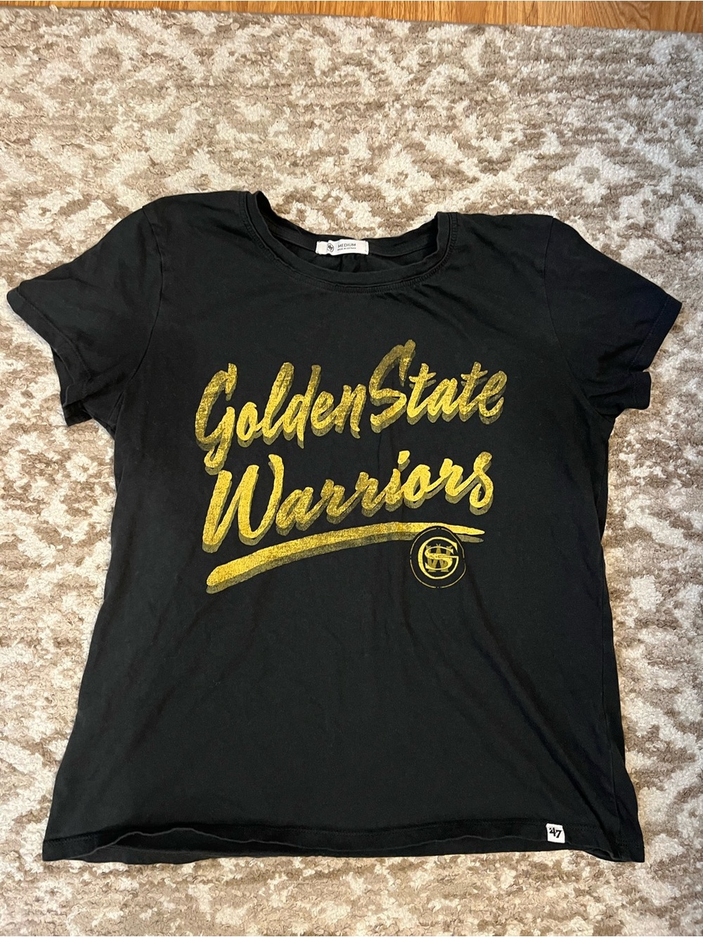 Women’s Golden State Warriors Black T-Shirt with Gold Script